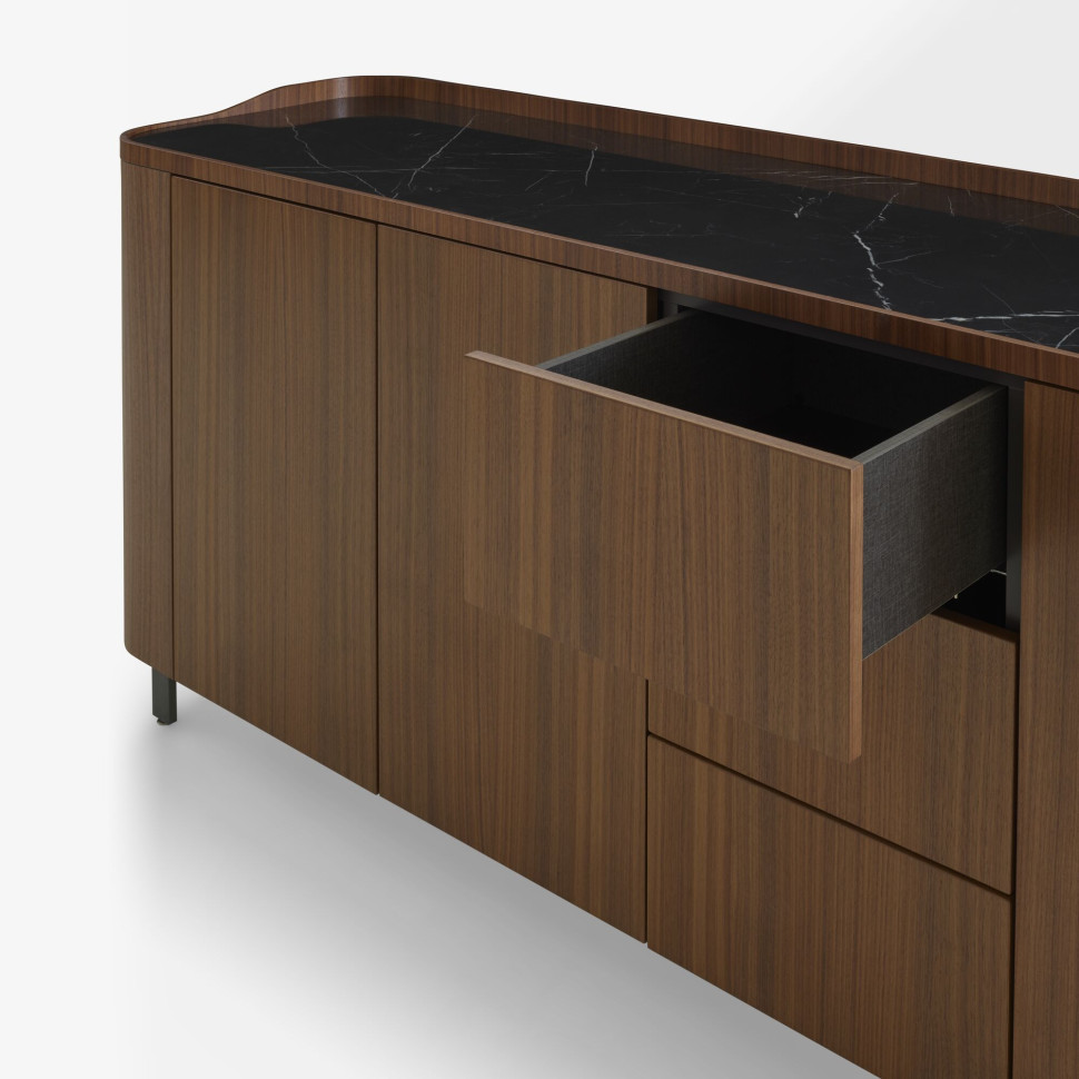 Буфет Ligne Roset Postmoderne
