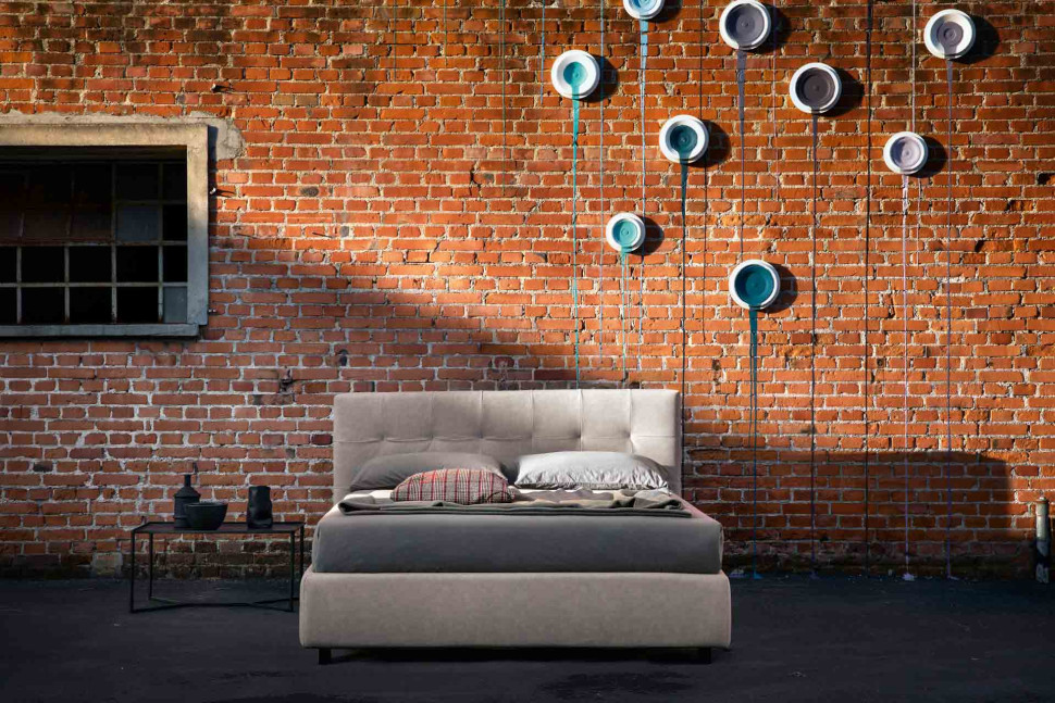 Кровать Veneran Momà Ethos