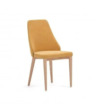 Стул La Forma Rosie 48 x 56 x h88 см, из горчичной синели с ножками из массива ясеня