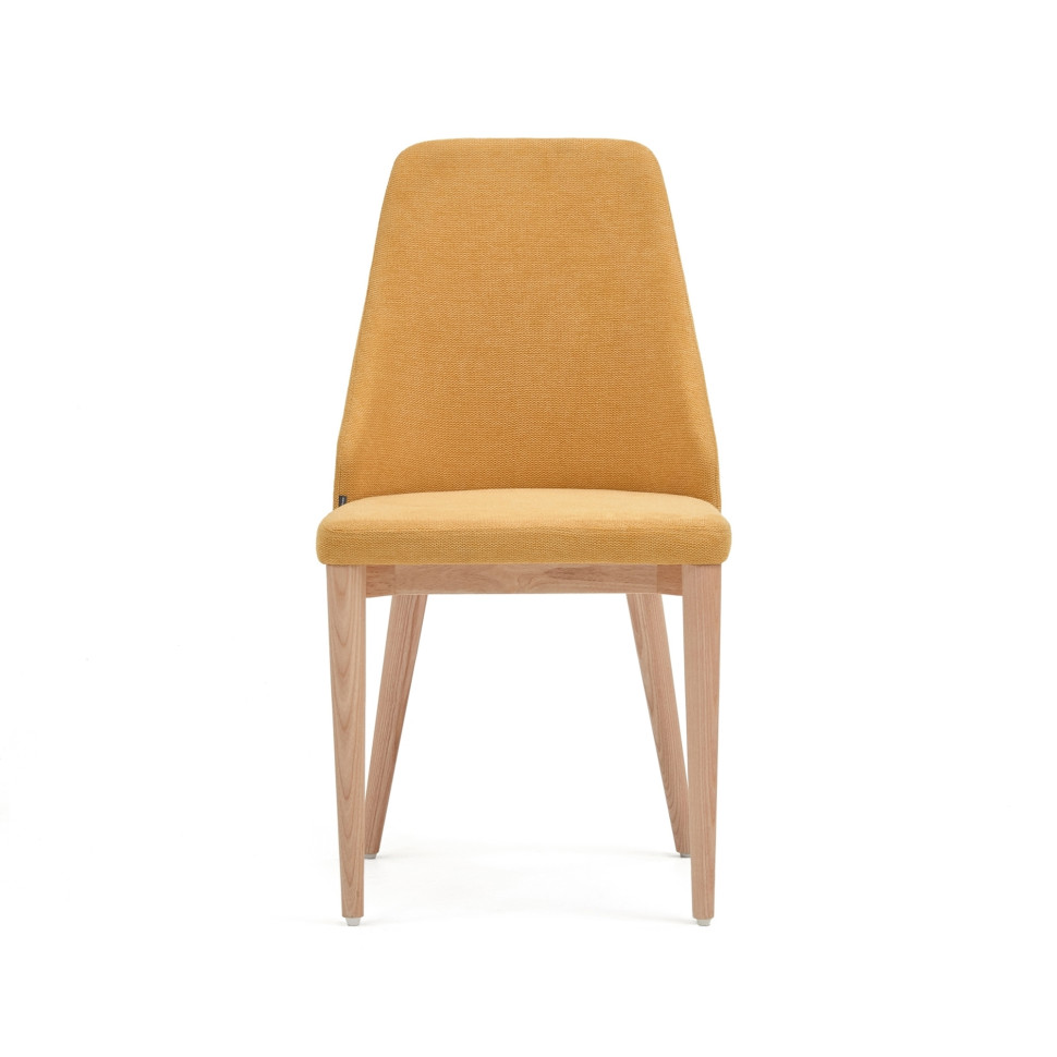 Стул La Forma Rosie 48 x 56 x h88 см, из горчичной синели с ножками из массива ясеня