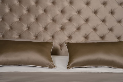 Кровать с решёткой Fratelli Barri Selection 201 x 220,6 x h150,2 см, бежевый велюр