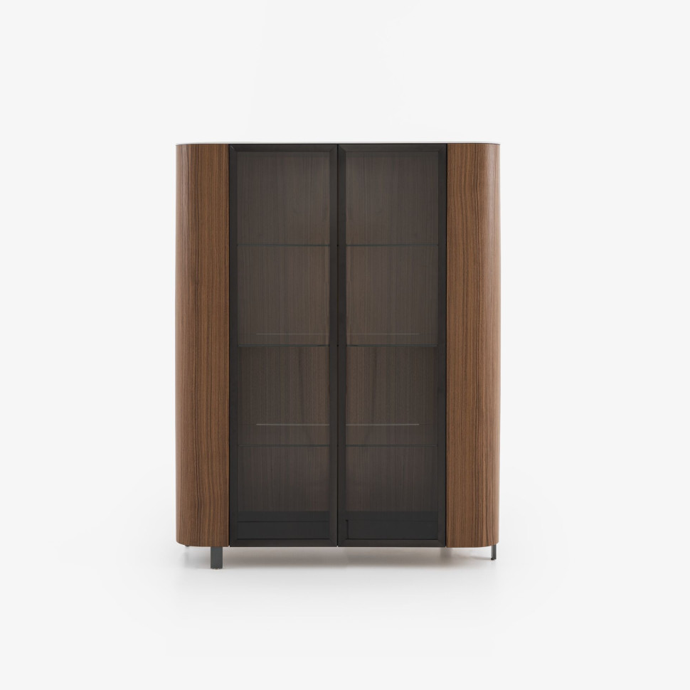 Витрина Ligne Roset Postmoderne