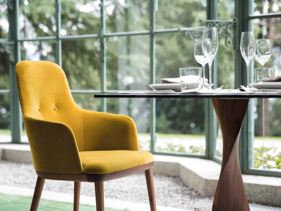 Стол в столовую Porada Spin