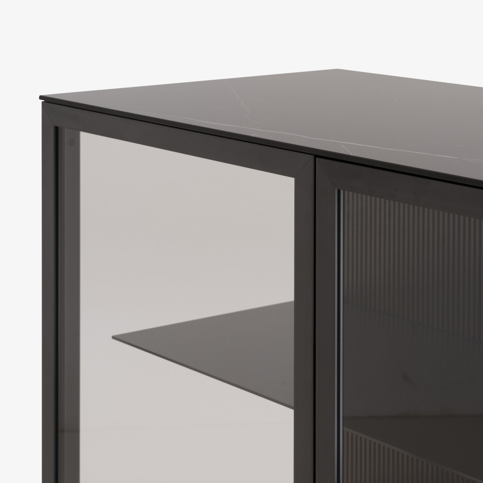 Витрина Ligne Roset Selvans