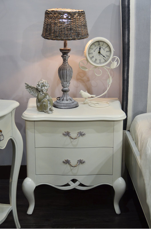 Прикроватная тумбочка Brevio Salotti Paola 57,6 x 40 x 58h nc24931 - материал