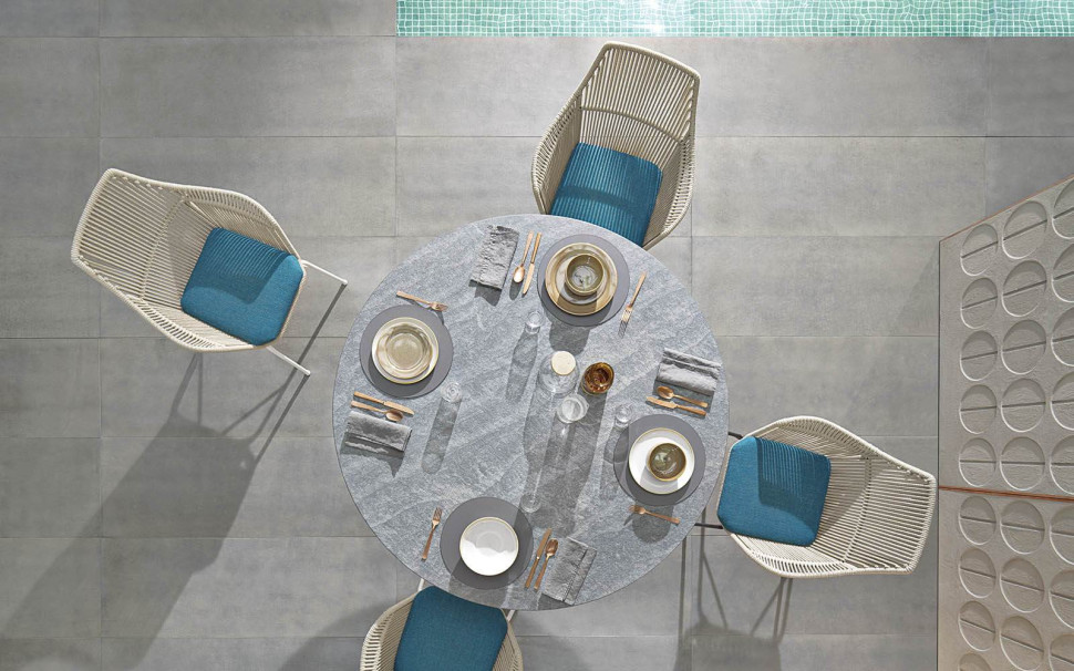 Стол Minotti Van Dyck Outdoor - материал
