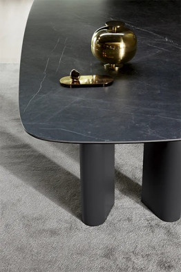 Стол в столовую Bonaldo Geometric