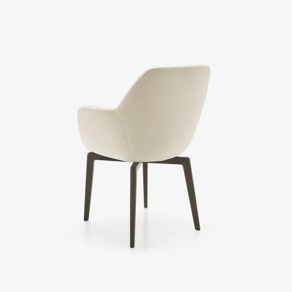 Кресло Ligne Roset Amédée