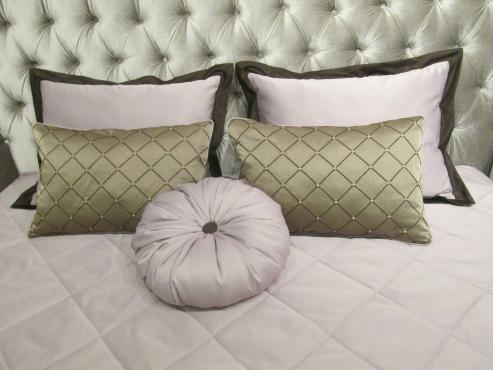 Violet Комплект покрывало, плед, 5 подушек Fratelli Barri Te X Tile nc40015