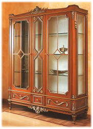 Витрина Ketoi Asnaghi interiors Classic 200402