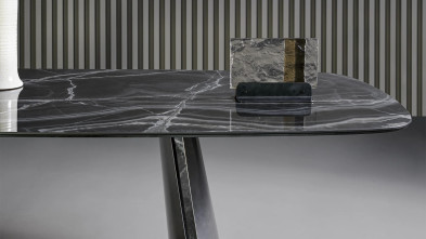 Стол в столовую Bonaldo Torii
