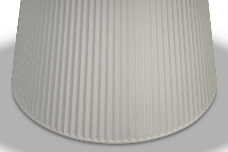 Обеденный стол Vondom Gatsby диаметр 139 x h73 см - материал