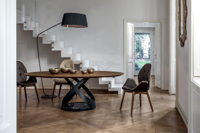 Стол в столовую Tonin CASA Design Angelo Tomaiuolo Capri 