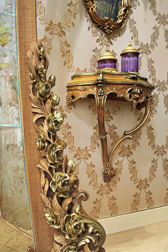 Консоль Riva Bouquet 8901