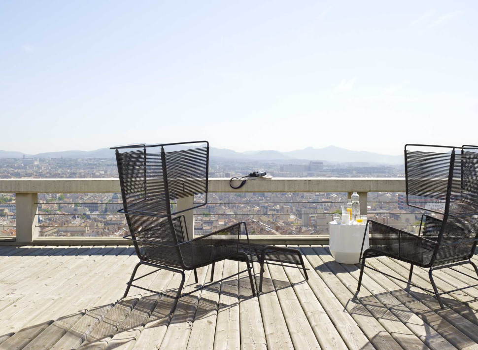 Кресло Ligne Roset Fifty - фото товара