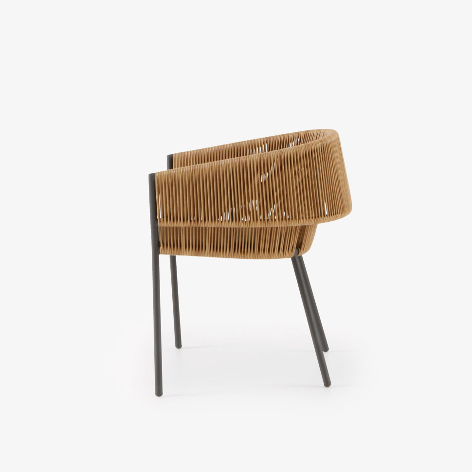 Кресло Ligne Roset Lapel