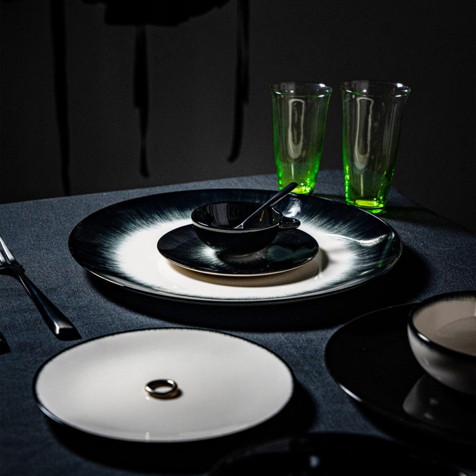 Комплект из 2-х тарелок для салата Serax DE, диаметр 17,5 см, кремовый, чёрный, вариант №1, фарфор