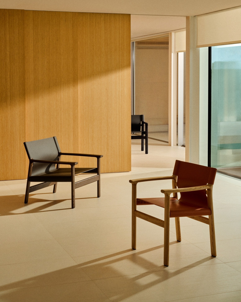 Кресло La Forma Jan 77,5 x 75,6 x h79 см, тёмно-коричневое, из переработанной кожи и ясеня орехового цвета