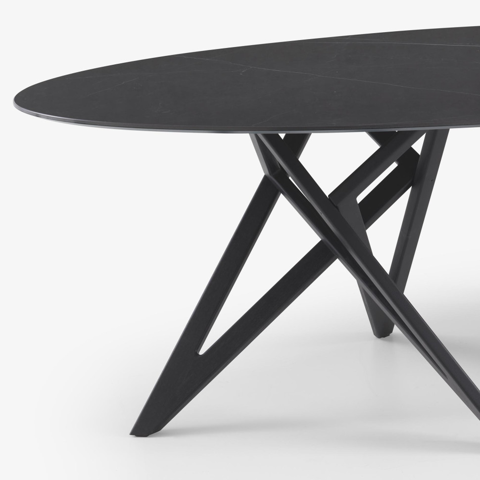 Стол Ligne Roset Ennéa
