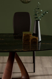 Стол в столовую Tonin CASA Design Angelo Tomaiuolo Rizoma 