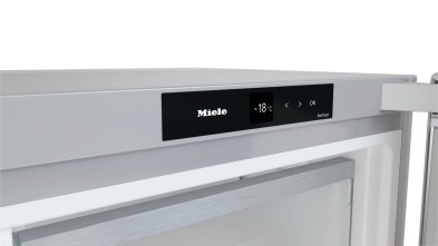 Морозильник Miele FNS 4382 D
