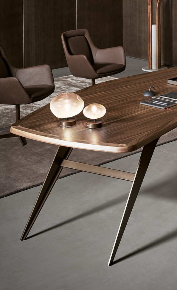 Письменный стол Bonaldo Diver - материал