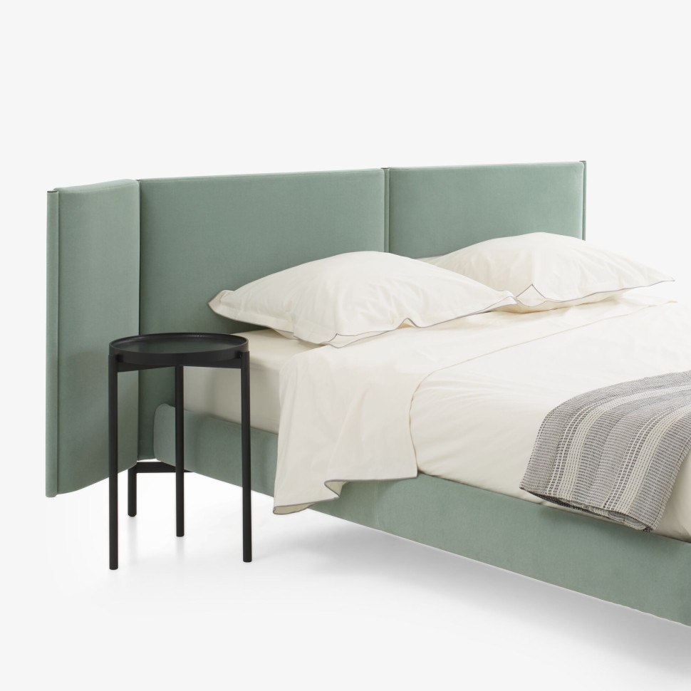 Кровать Ligne Roset Hypna