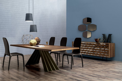 Стол в столовую Tonin CASA Design Nicola Tonin Ventaglio 