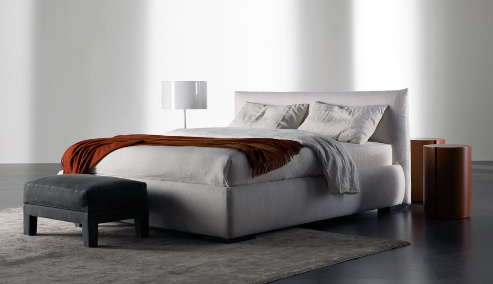 Купить Кровать Meridiani Sleep Scott bed с доставкой из Италии на ИТАЛИШОП....
