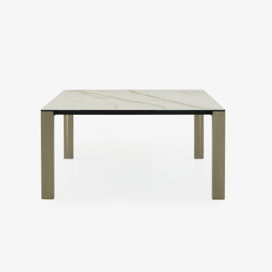 Стол Ligne Roset Naïa