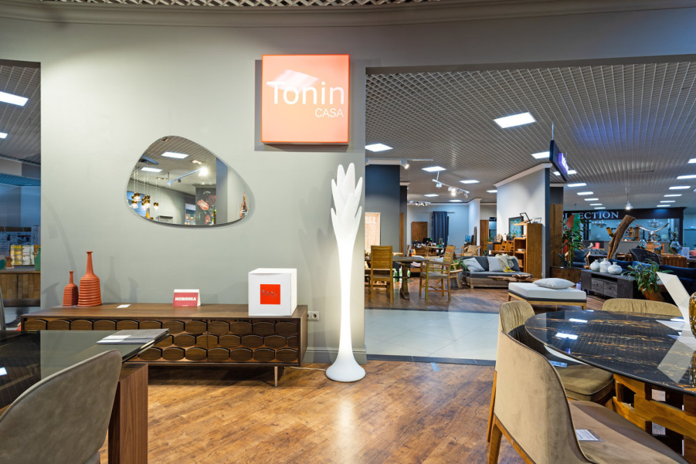 Вешалка для одежды Spiga Tonin Casa Modern 186h x ø35 nc65121