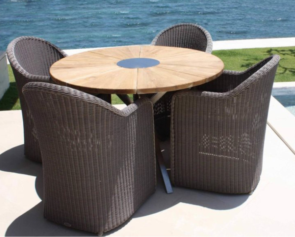 Обеденный стол Nautic Skyline Design Calderan 75h x ø120 nc93290