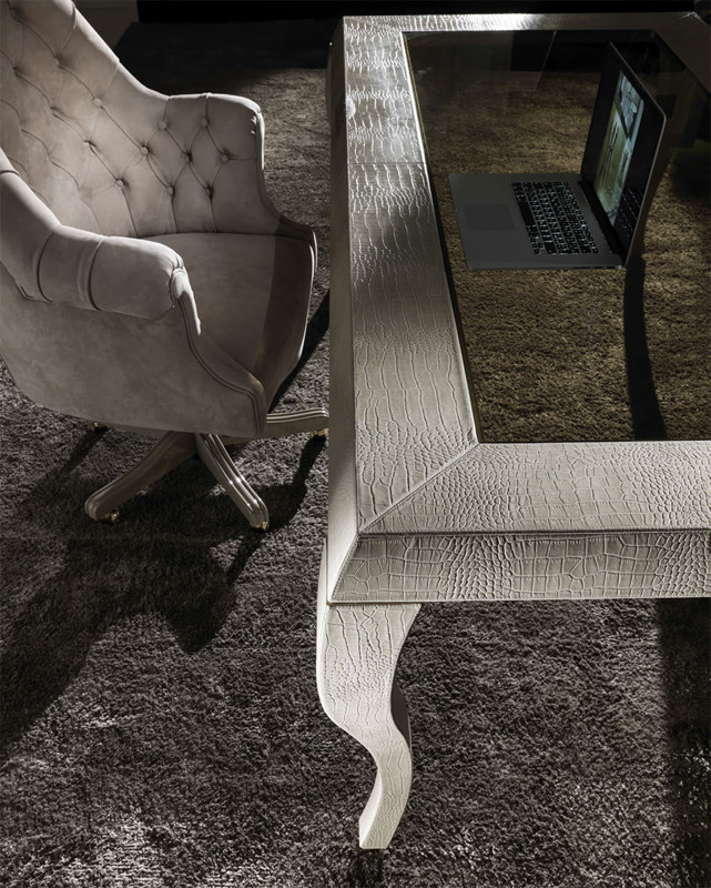 Стол в столовую Dv home collection Post glass tavolo