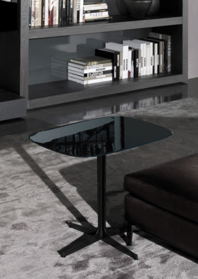 Журнальный стол Minotti Clyfford