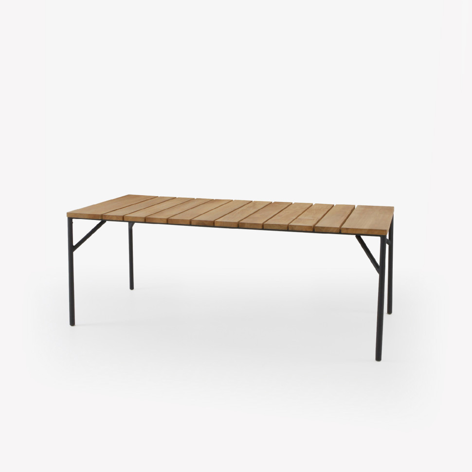 Стол Ligne Roset Lapel - материал