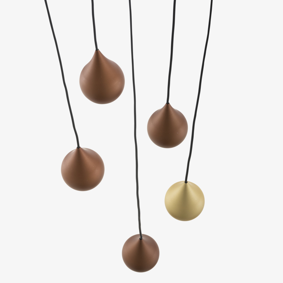 Люстра Ligne Roset Doro - материал