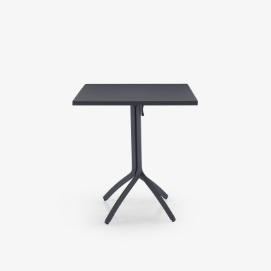 Стол Ligne Roset Noomi