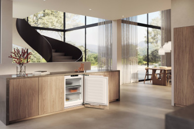 Морозильник Miele FNUS 7040 D
