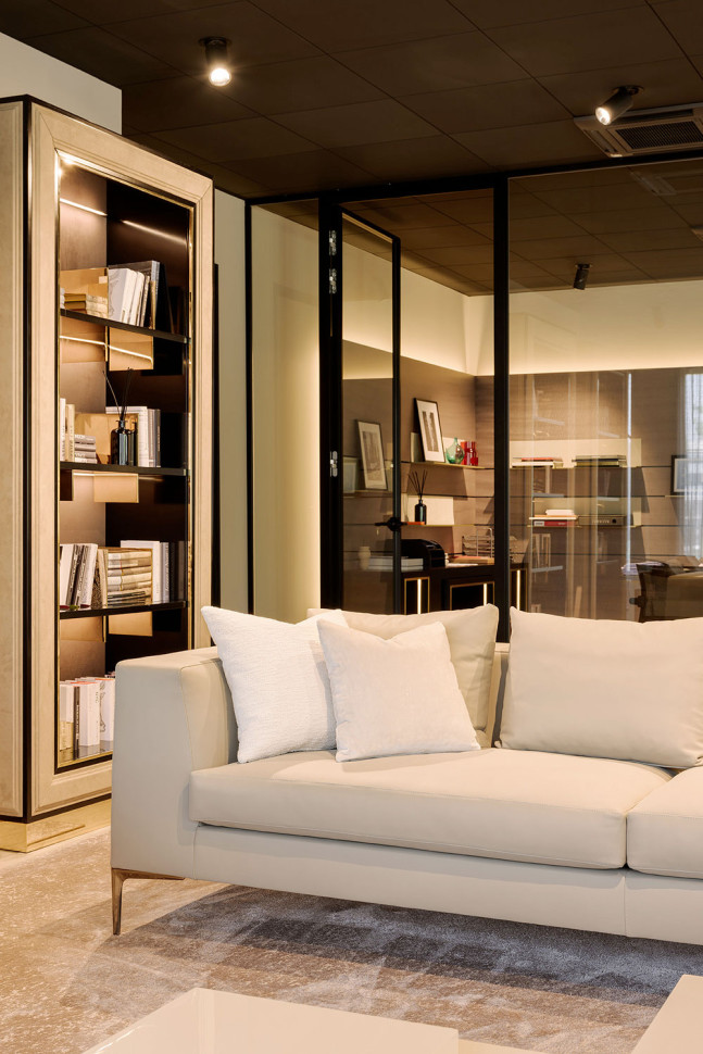 Диван Asnaghi Meredith