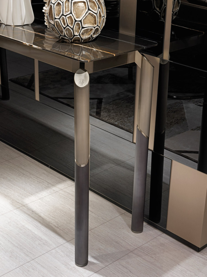 Консоль Visionnaire Milton