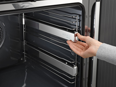 Духовой шкаф Miele H 7364 BP