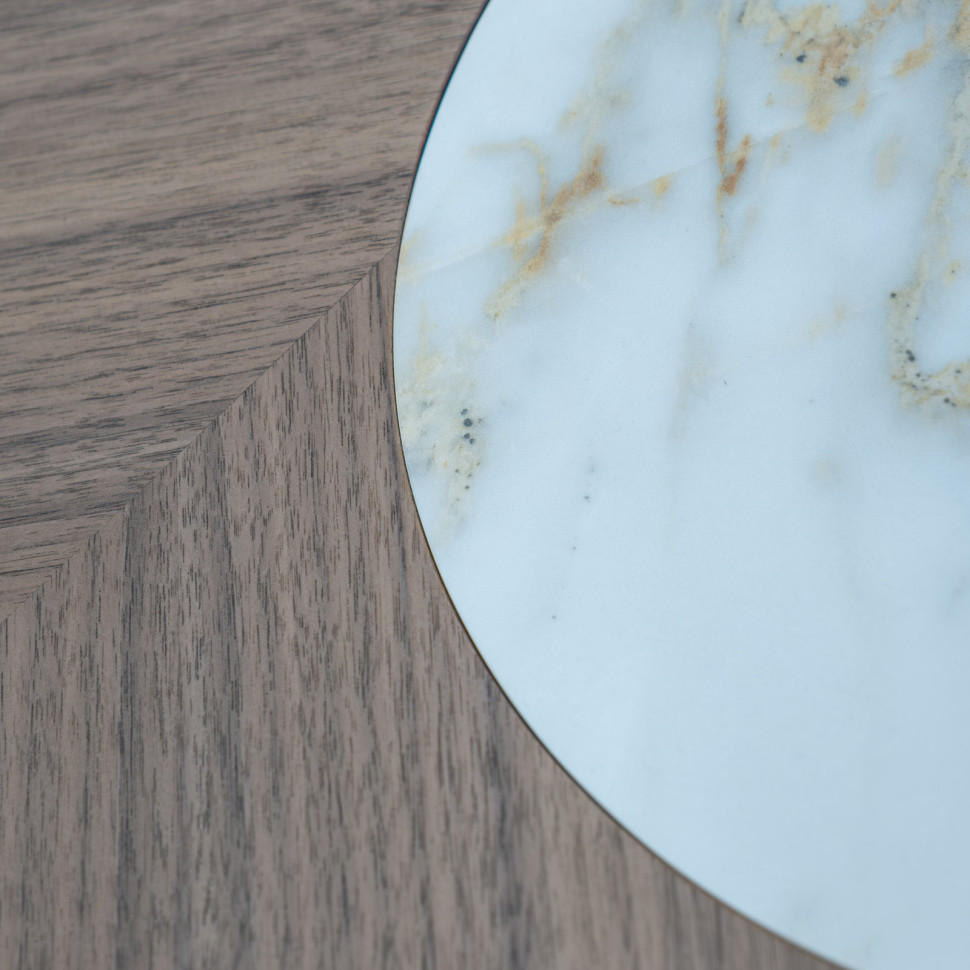 Журнальный столик Hurtado Legacy 75 x 67 x h45 см, натуральный матовый орех, с керамогранитной вставкой - фото товара