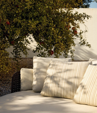 Кушетка Poliform Soori day lounge