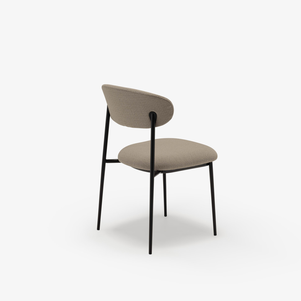 Стул Ligne Roset Skiaccio / Skiaccia