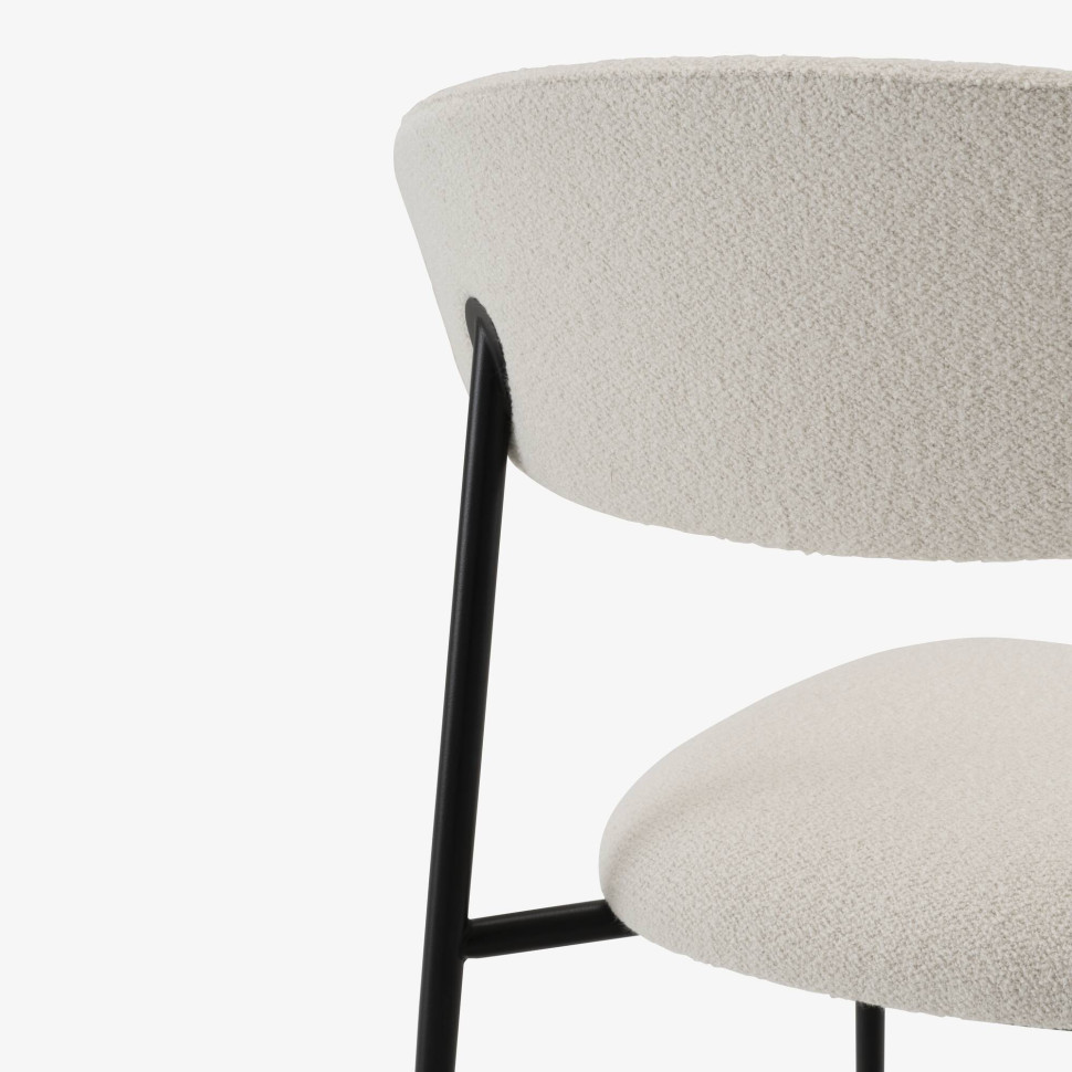 Стул Ligne Roset Skiaccio / Skiaccia