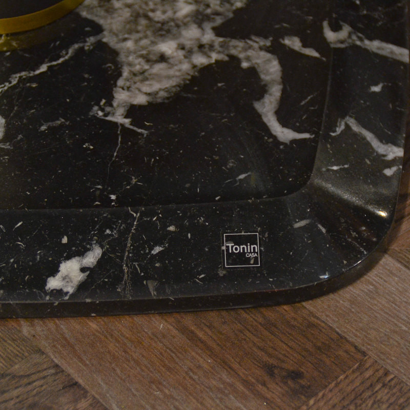 Приставной столик Botero Tonin Casa Modern 60 x 60 x 46h nc57124 - материал