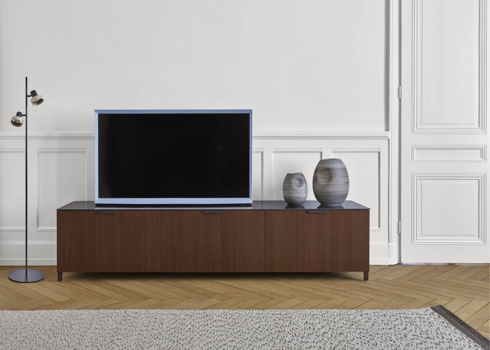Мебель под ТВ Ligne Roset Selvans - стиль