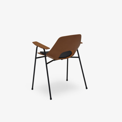 Полукресло Ligne Roset Tonneau