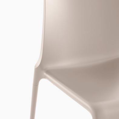 Стул Ligne Roset Petra