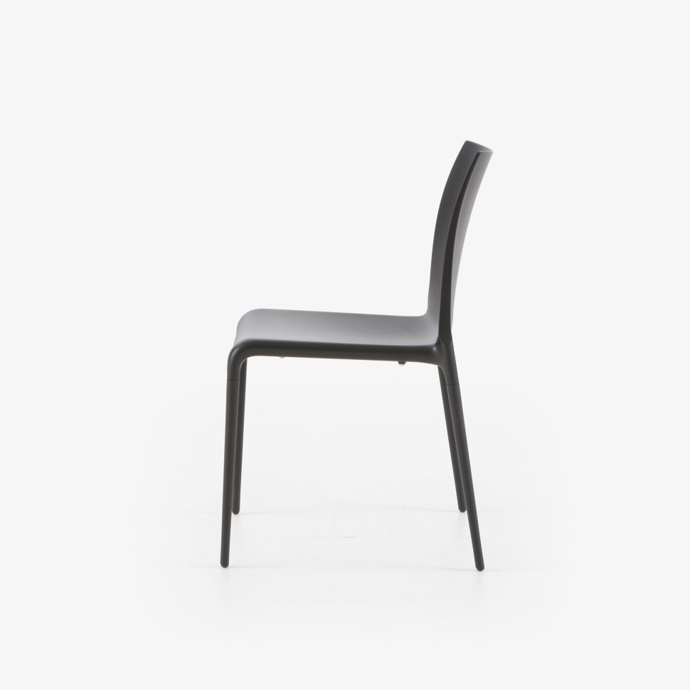 Стул Ligne Roset Petra